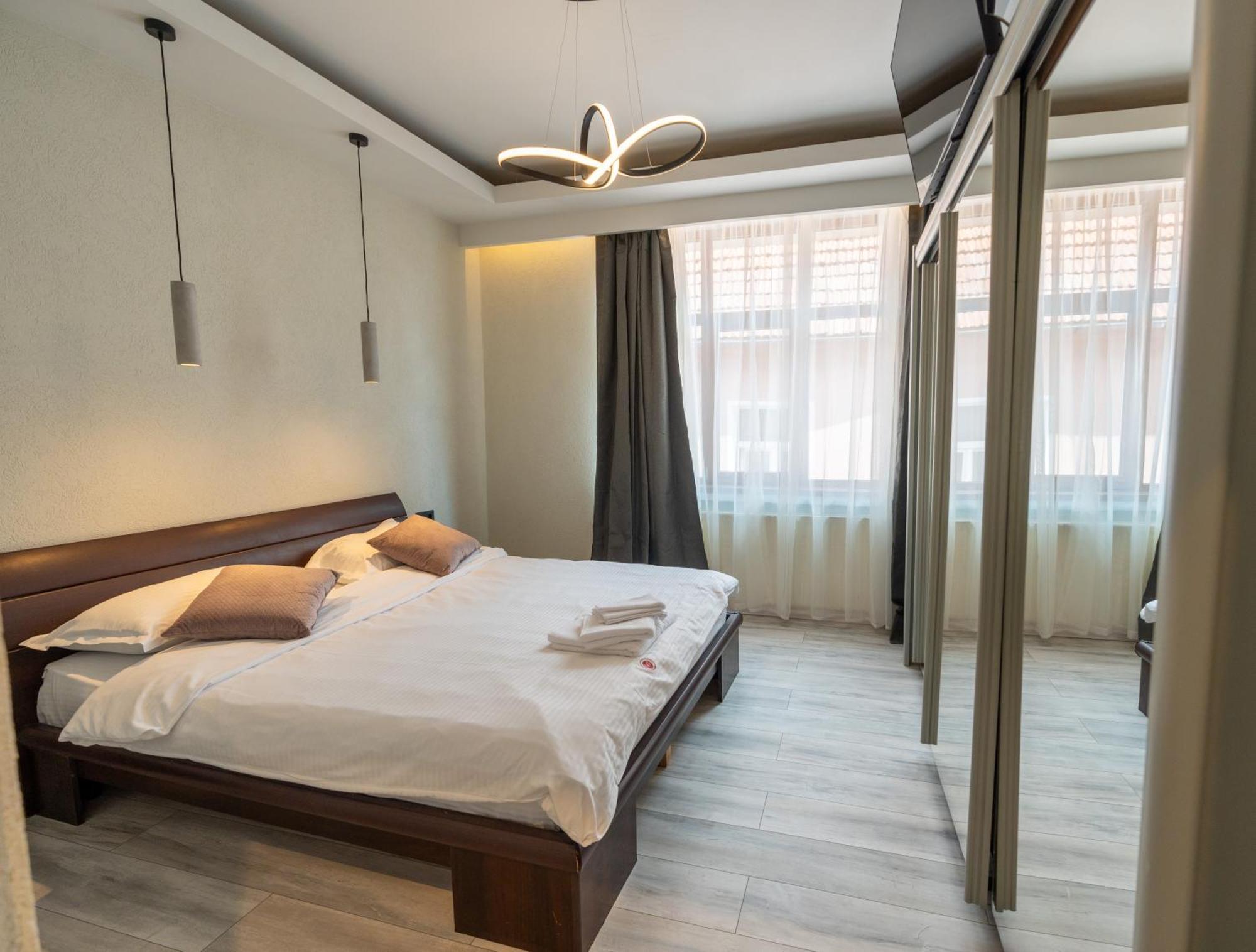 Barrique Apartament บราชอฟ ภายนอก รูปภาพ